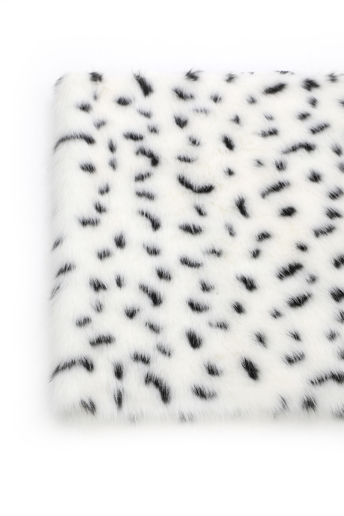 Kar Leoparı Desenli Premium Kumaş